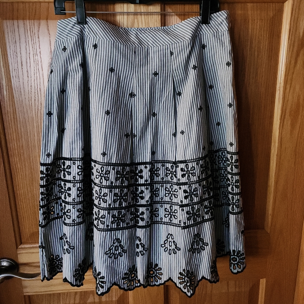 Talbots Black & White Eyelet Skirt Size 16